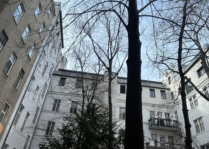Central Loft Near Belvedere Castle